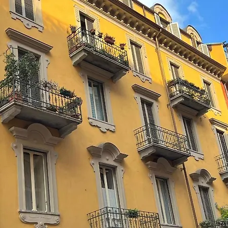 Su Cortile Magico * Turín